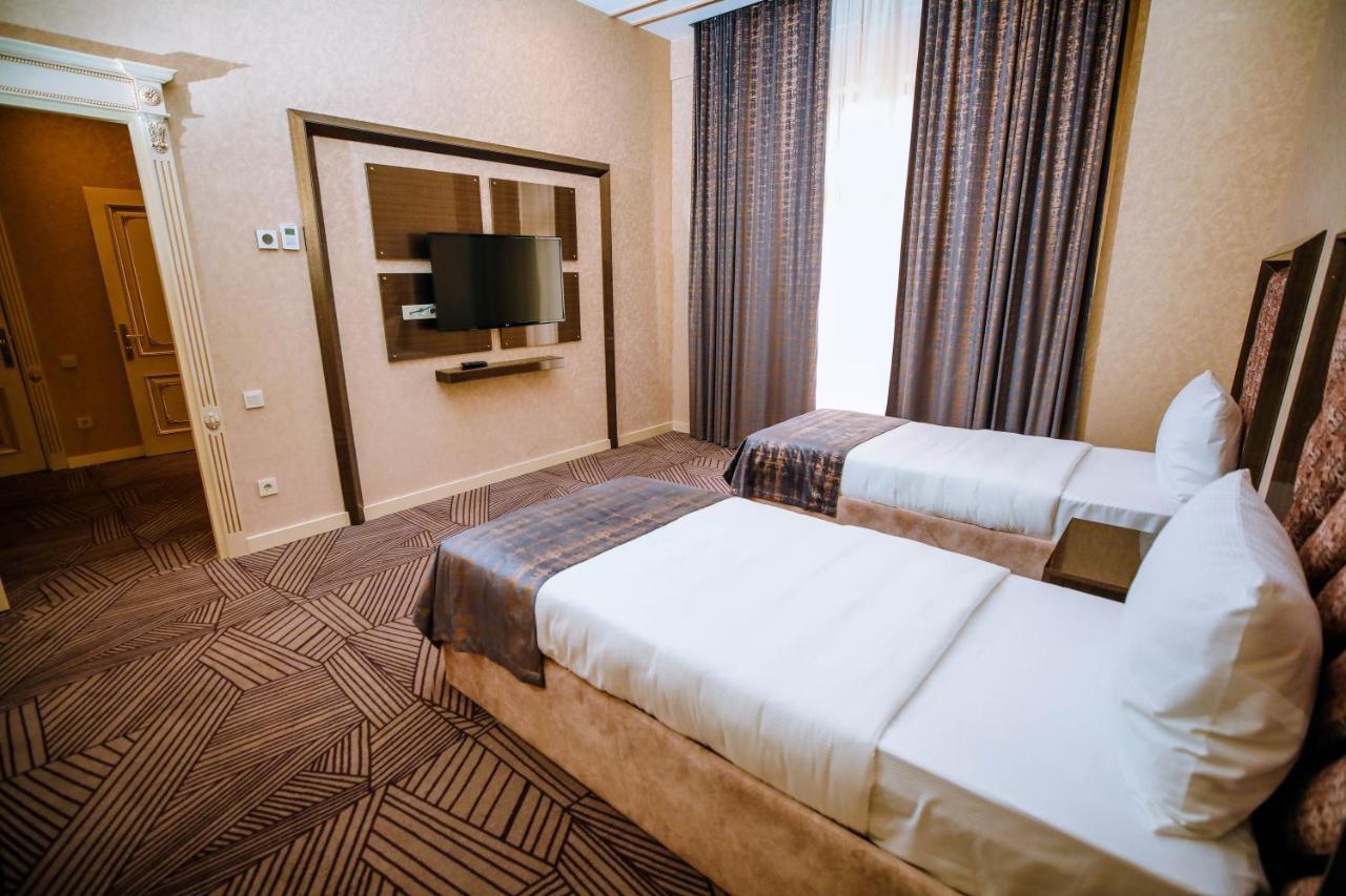 Krone Hotel バクー エクステリア 写真