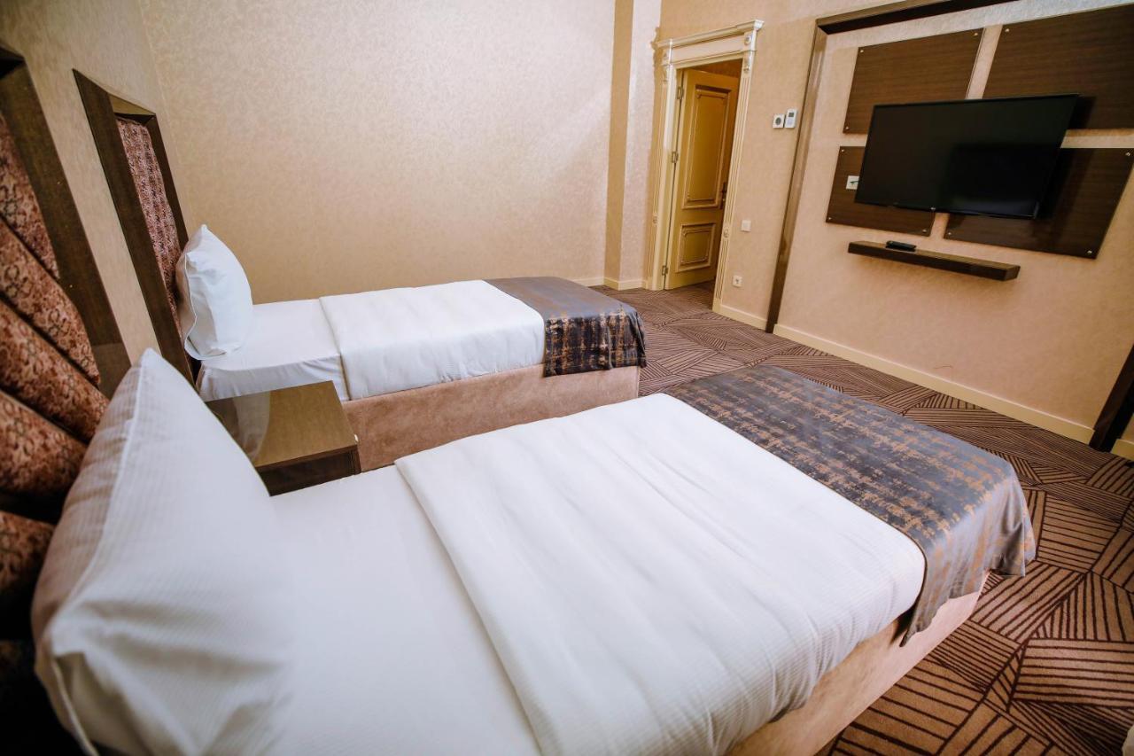 Krone Hotel バクー エクステリア 写真