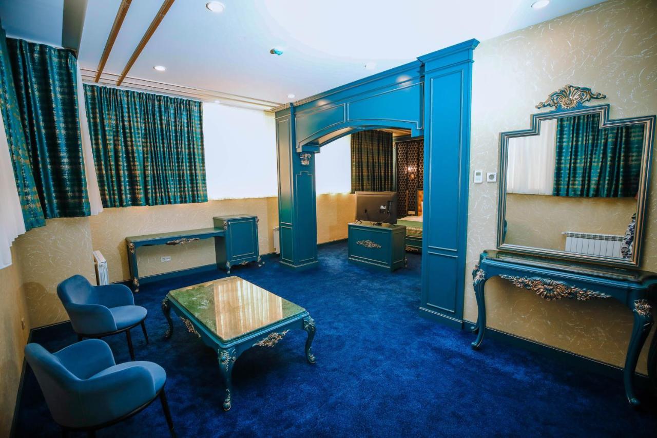 Krone Hotel バクー エクステリア 写真