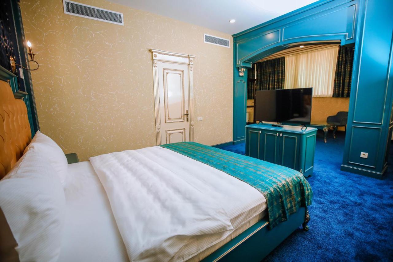 Krone Hotel バクー エクステリア 写真