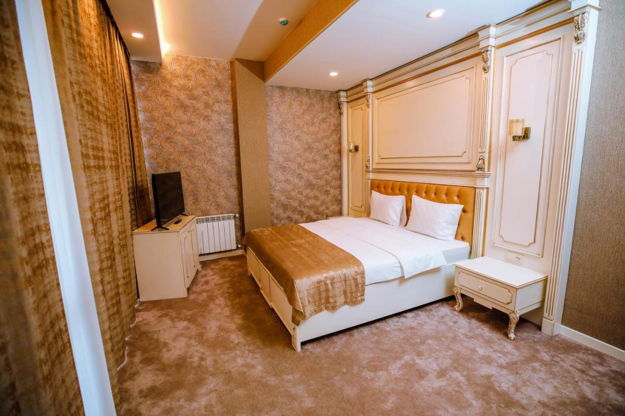 Krone Hotel バクー エクステリア 写真