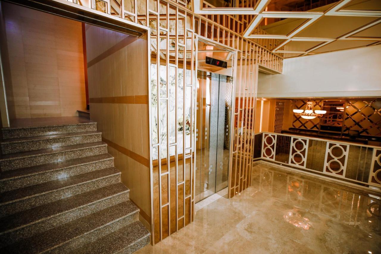 Krone Hotel バクー エクステリア 写真
