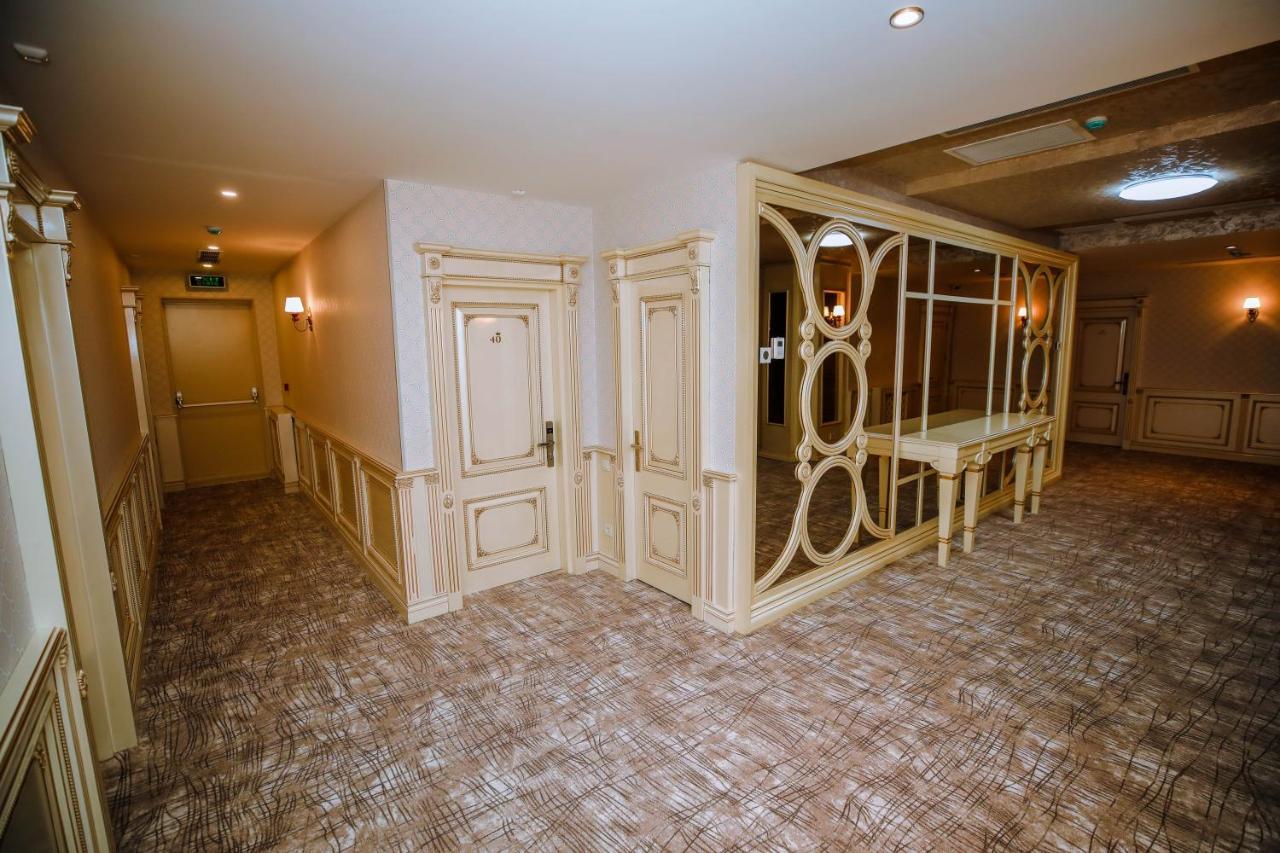 Krone Hotel バクー エクステリア 写真