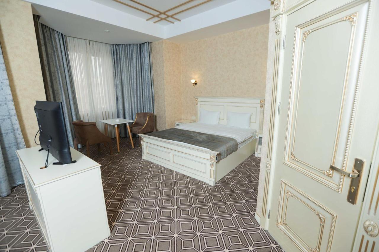 Krone Hotel バクー エクステリア 写真