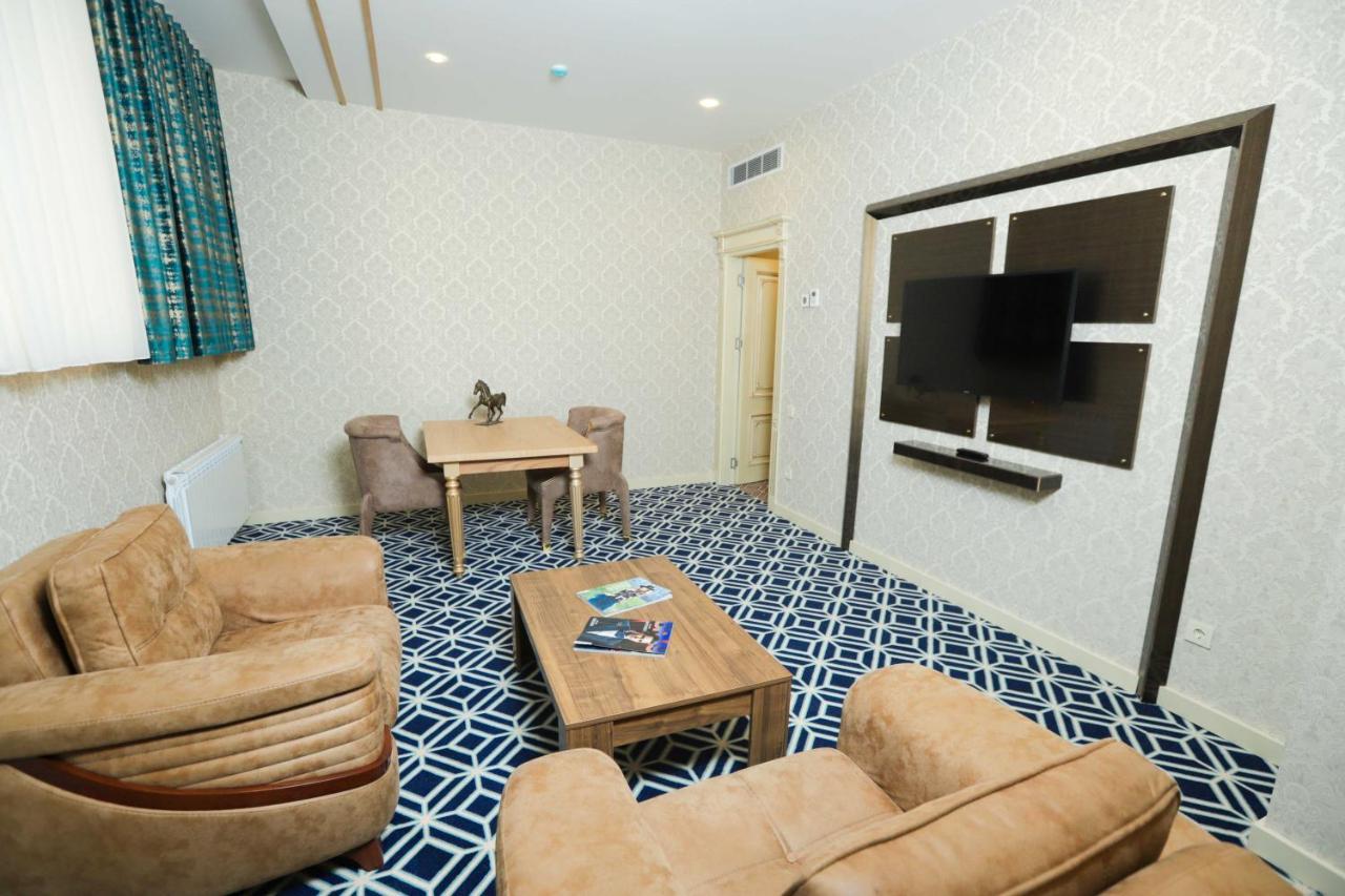 Krone Hotel バクー エクステリア 写真