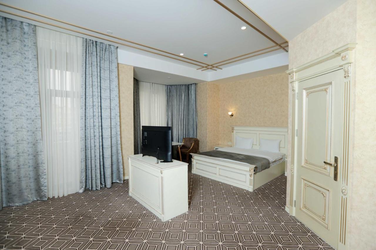 Krone Hotel バクー エクステリア 写真