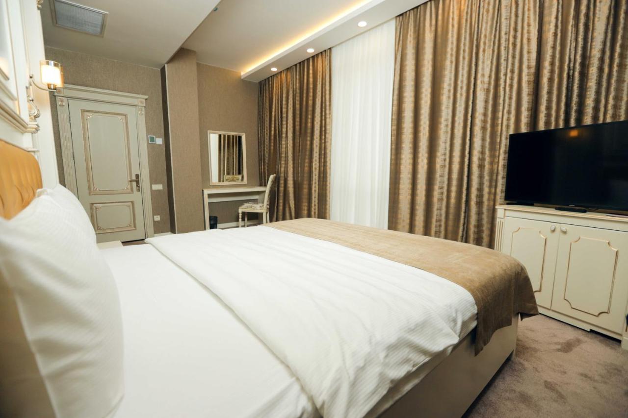Krone Hotel バクー エクステリア 写真