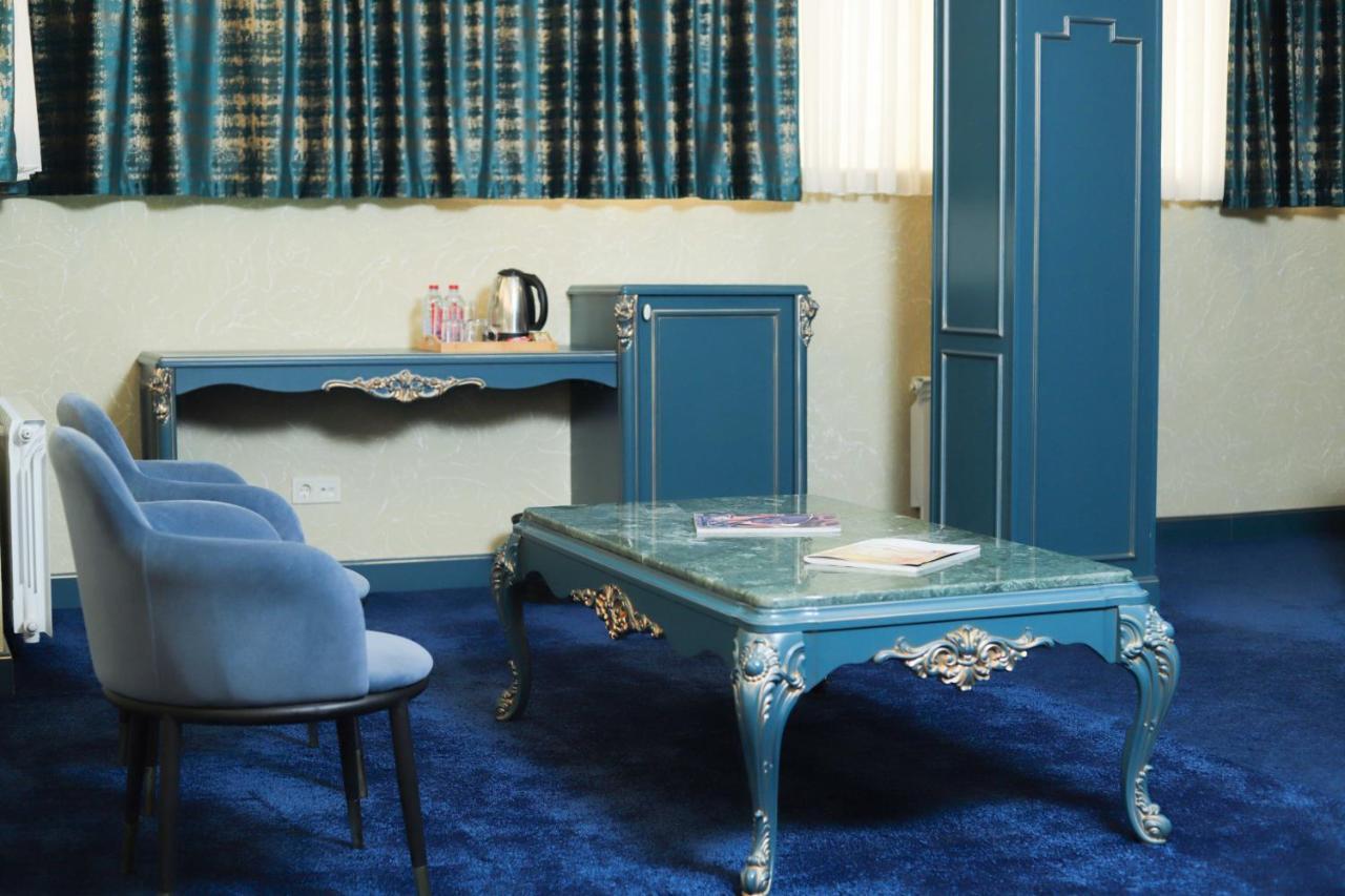 Krone Hotel バクー エクステリア 写真
