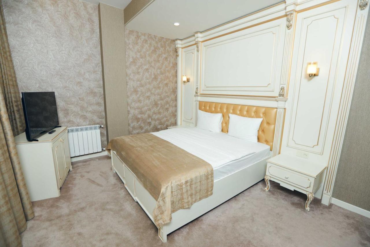 Krone Hotel バクー エクステリア 写真