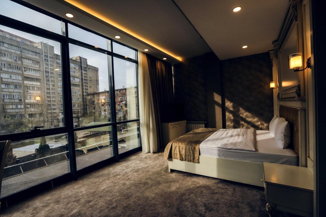 Krone Hotel バクー エクステリア 写真