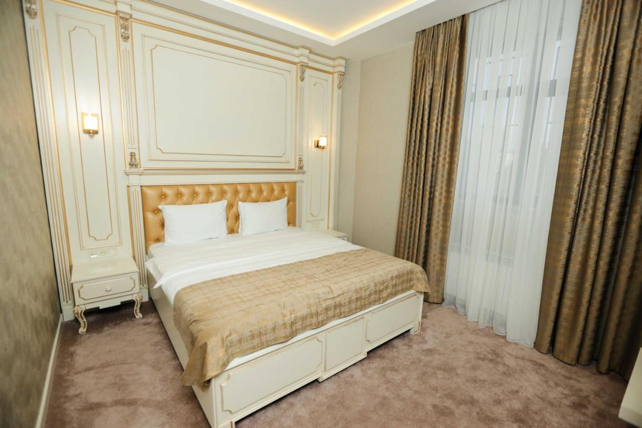 Krone Hotel バクー エクステリア 写真