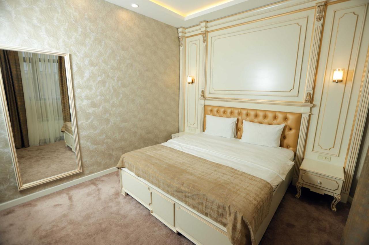 Krone Hotel バクー エクステリア 写真